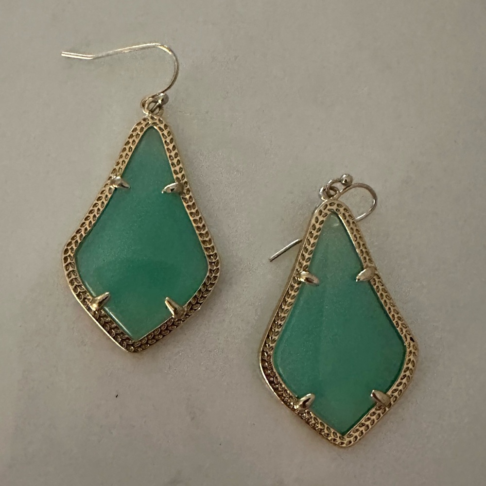 Kendra Scott Alex Earrings- excellent condition